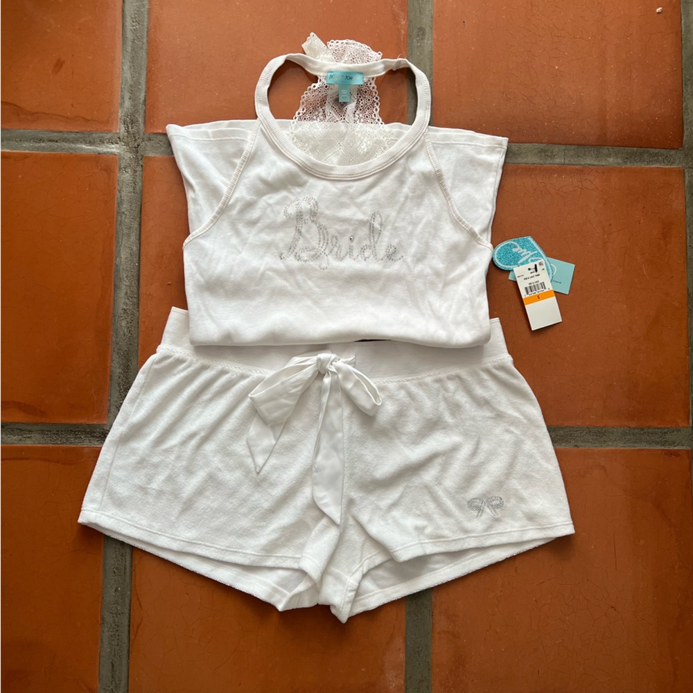 betsey Johnson bridal set